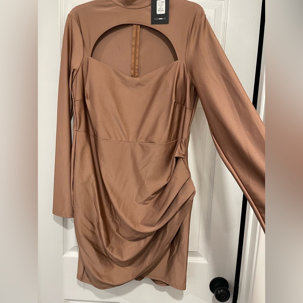 Fashion Nova Ruched Long Sleeve Satin Formal Bodycon Mini Dress